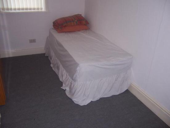 Bedroom2