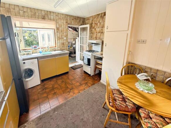 3 bed Bungalow for sale Image 11