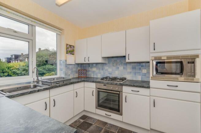 3 bed Detached for sale Image 5