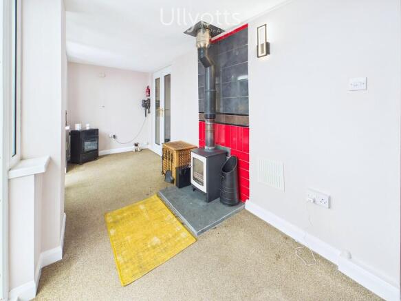 3 bed Semi-Detached for sale Image 7