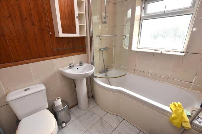 3 bed Semi-Detached for sale Image 10