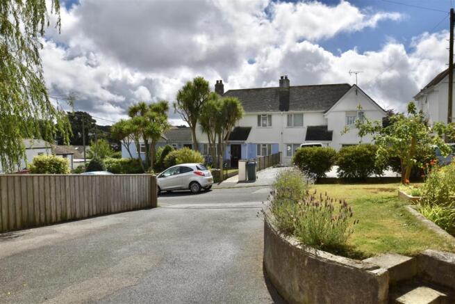 DRIVEWAY PARKING