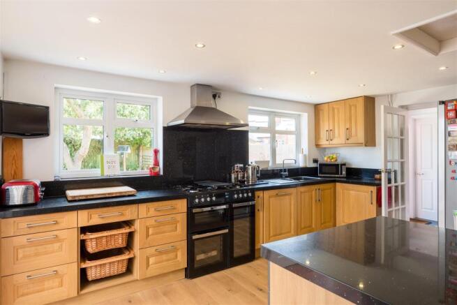 Living Kitchen