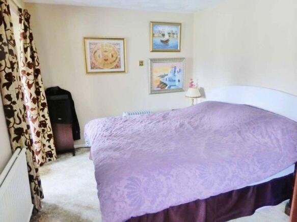 Bedroom 1(2)