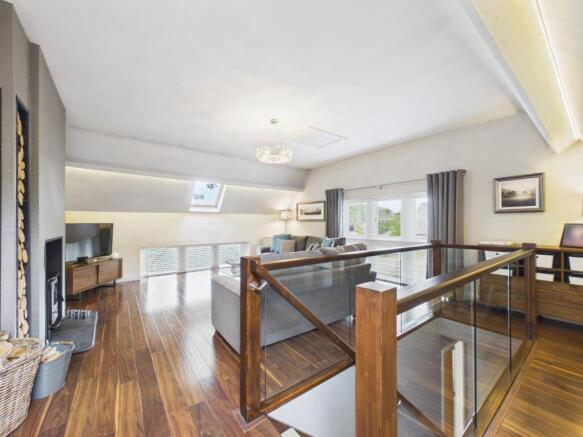3 bed House for sale Image 7