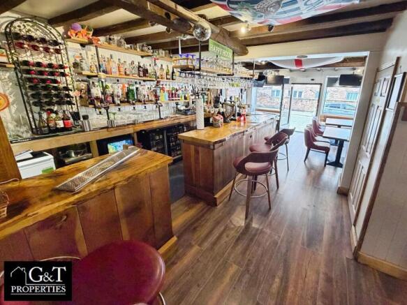 BAR AREA