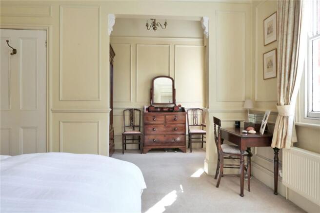 Main Bedroom