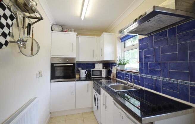 Annex Kitchen.jpg