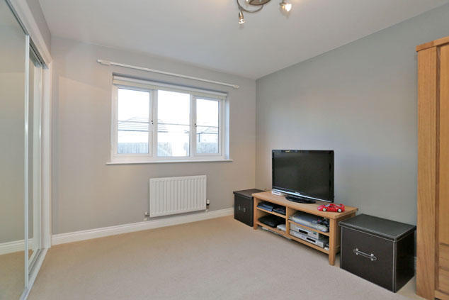 Coutens Park Bedroom