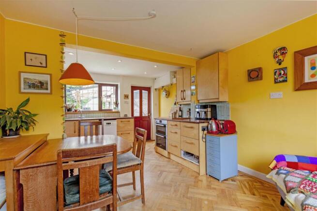 Kitchen-1.jpg