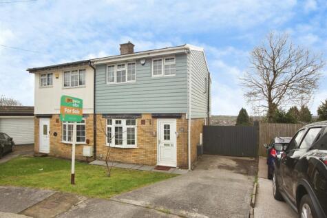 Meadow Rise, Brynna, Pontyclun