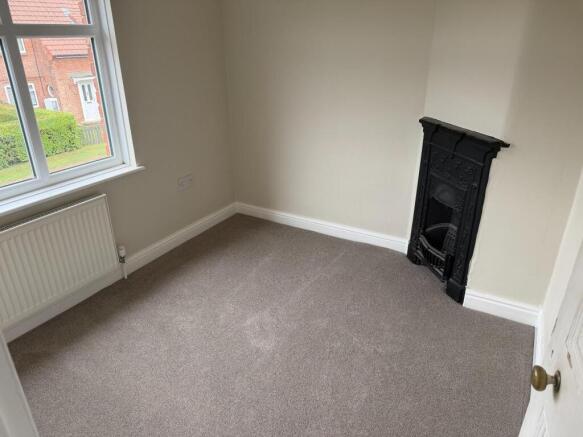 3 bed House to rent Image 6