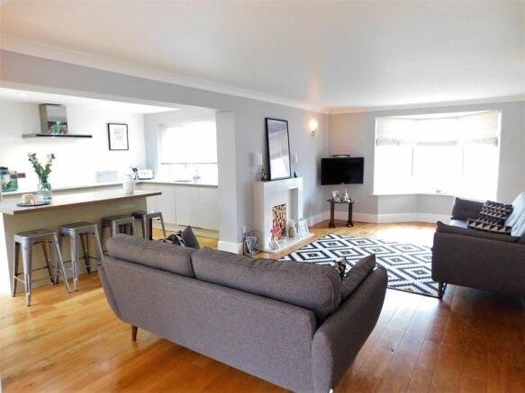Open Plan Lounge