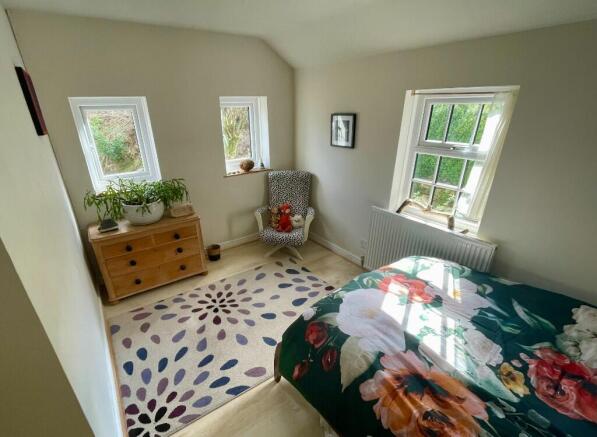 BEDROOM 3