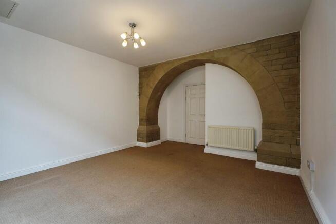 2 bed Apartment for sale Image 12