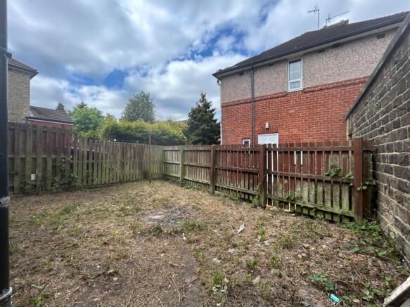 2 bed Semi-Detached for sale Image 8