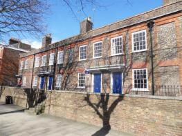 71, High Street South, Dunstable LU6 3SF