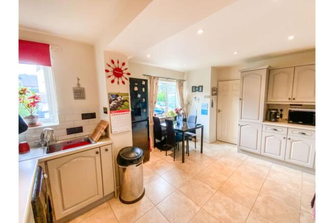 Kitchen/Breakfast