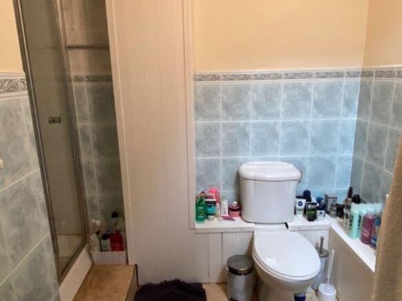G.FLR SHOWER ROOM