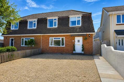 Hawkins Road, Padstow, PL28
