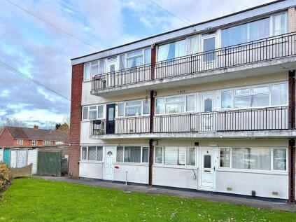 Apartment 6, Grafton House, Olive Avenue, Parkfields, Wolverhampton, WV4 6AQ