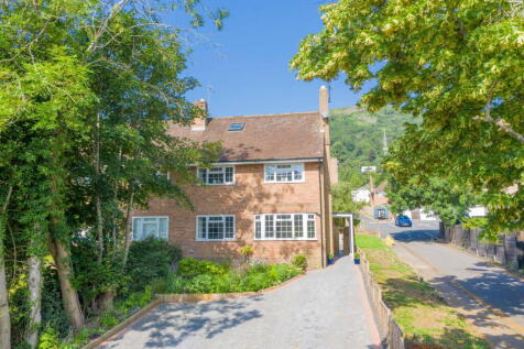 Albert Road North, Malvern, WR14