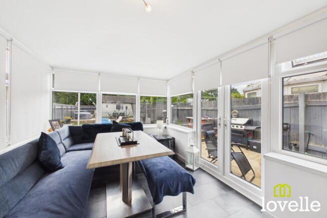 3 bed Semi-Detached for sale Image 10