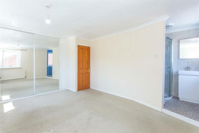 Bedroom One1.jpg