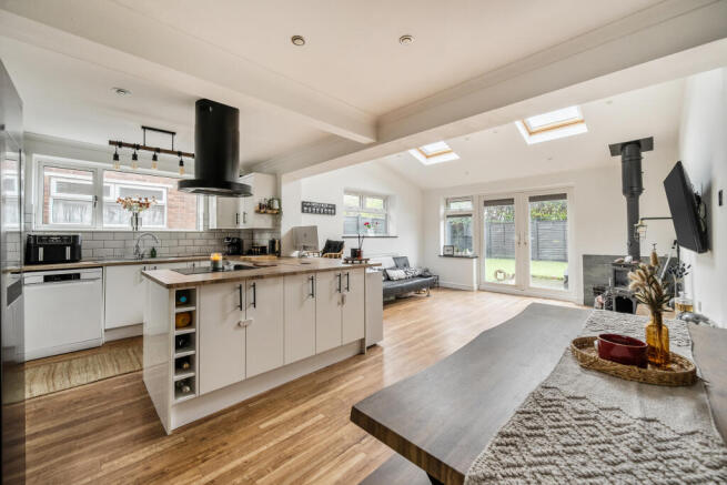 14056355698316e1ce170