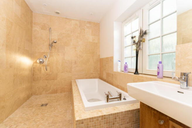 Ground Floor Bathroom