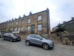 2, Willow View, Sowerby Bridge HX6 2SU