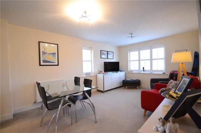 Living Room 01