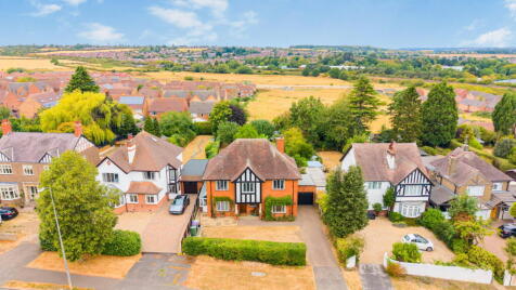 Hilltop on Barrowby Road in Grantham