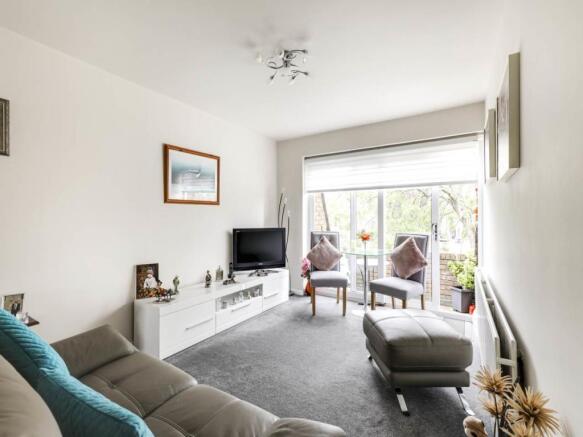 Flat 12, The Beeches