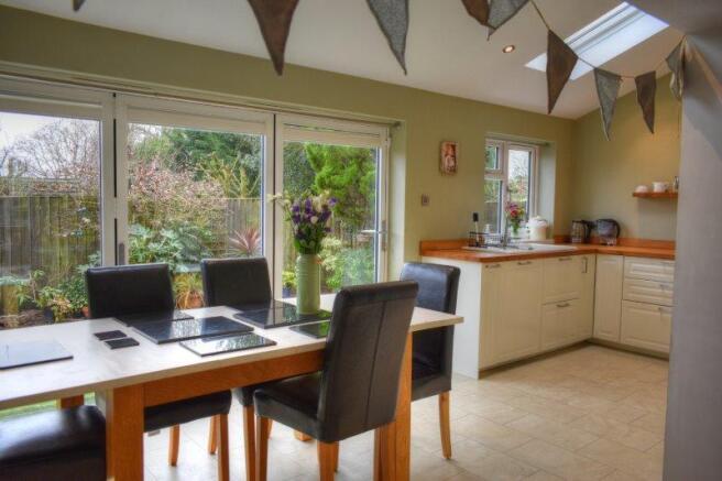 Dinning Room2
