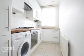 6, 75 Albion Court, Larkhall Rise, London SW4 6HS