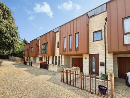 London Road, Charlton Kings, Cheltenham