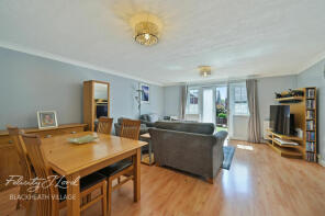32, Elizabeth Fry Place, London SE18 4LA