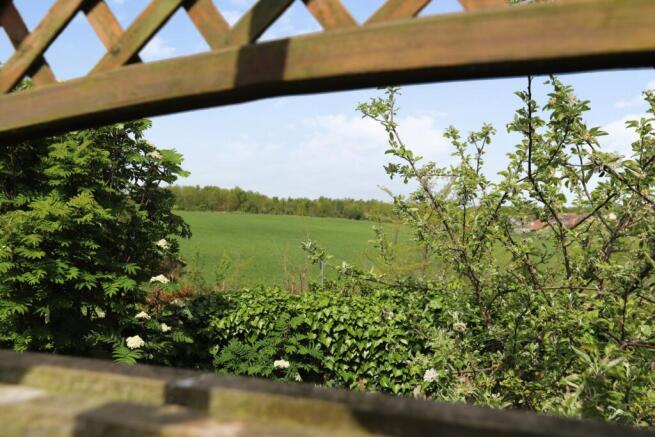 2 bed Bungalow for sale Image 7