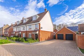 31, Hedgehog Way, Northchurch, Berkhamsted HP4 3FB