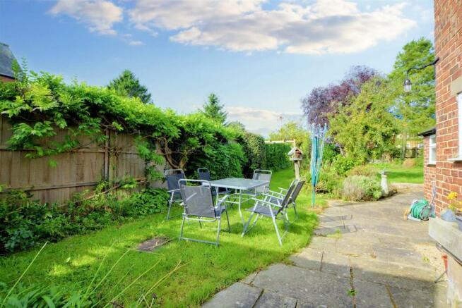 Garden_2.jpeg