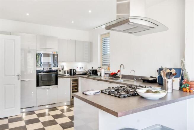Kitchen/Dining Room