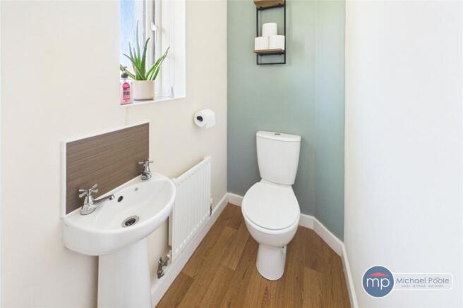 3 bed Semi-Detached for sale Image 7