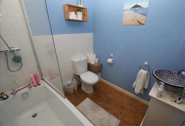 Photo 5