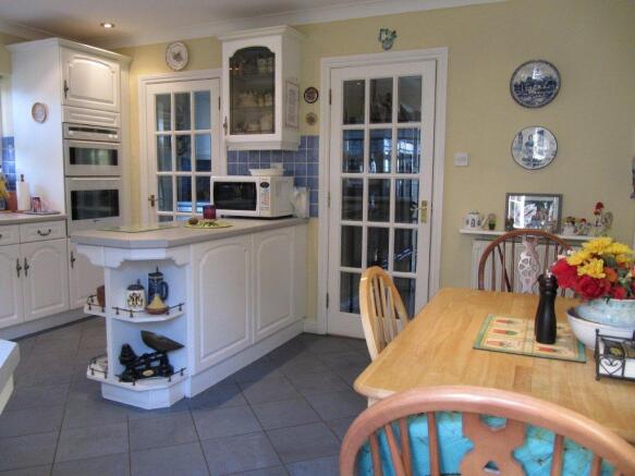 Kitchen/Breakfast Ro