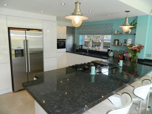 Kitchen/Breakfast