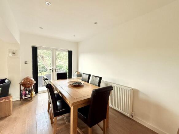 Avonfields Close, Alveston, Stratford-Upon-Avon, Warwickshire, CV37 photo 4