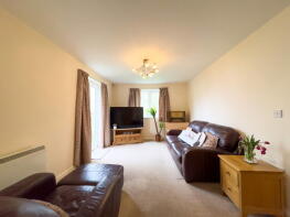Flat 2, Pemberton House, Station Avenue, Whitby YO21 3DJ