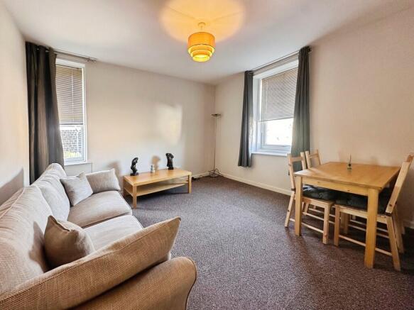 e86f4e3a--48CE-82...