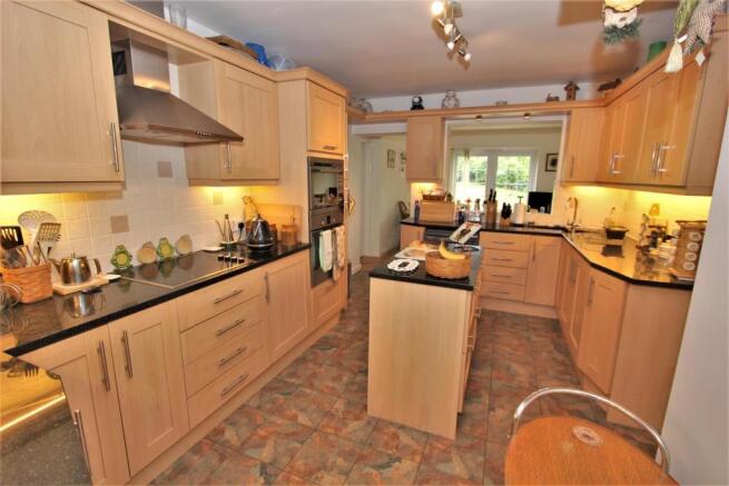 Kitchen.jpg